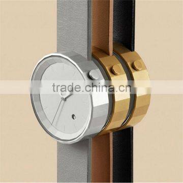 Delightful Collection Timepiere Geometric Design 24-cut Case Stainless Steel no Indices Gold Watch Prices photo-5