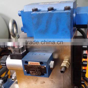 Y32 Four-column Universal Hydraulic Press 200 for Fabrication photo-5