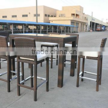 foshan factory price best selling wicker rattan Bar Chairs and table set