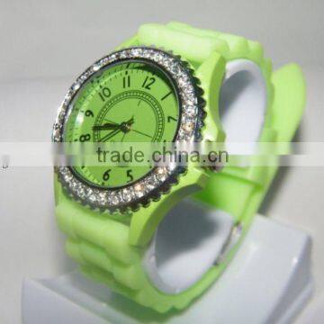 bright color mens silicone watches