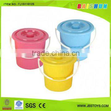 4.5L Plastic water bucket with cover TJ15110125