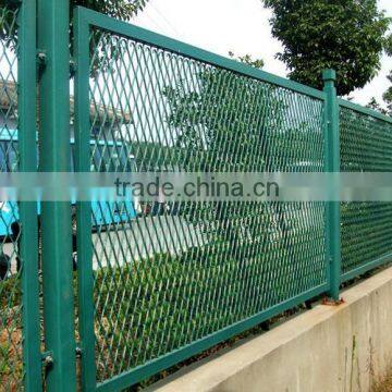 Welded Wire Mesh Fence/Road Fence(ISO9001 MANUFACTURER)