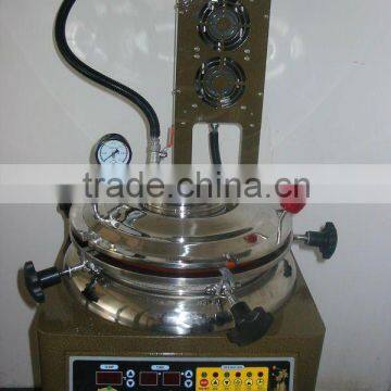 Chinese herbal decocting and packaging combination machine