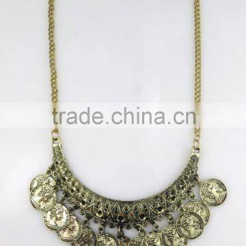 Elegant fashion coins pendant necklace