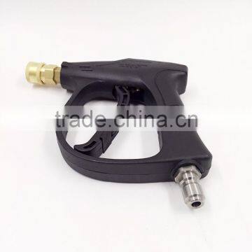 Adjustable nozzle foam lacne