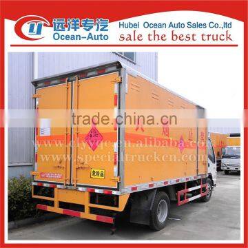 2 Axles Euro4 4x2 JAC Explosive Transport Truck photo-2