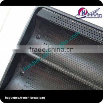 Glazed Perforated Non Stick Baguette/French Bread Pan, Baking Pan -5 Moulds photo-4