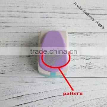 11.2*7.5*9.9cm ABS Plastic And Alloy Colorful Paper Craft Punch For Scrapbooking photo-2