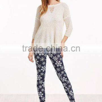 Navy Snowflake Print Leggings Polyester Spandex Outwear Sublimation Print Skinny Gym Jogger Customized Long Pants photo-5