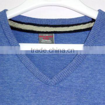 Men's V Neck T-shirt With Soft Print photo-2