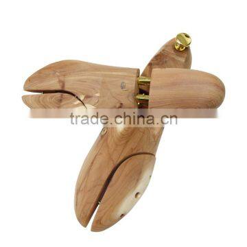 Environmental Type Wooden Material American Red Cedar Wood Shoe Tree for Wholesale photo-2