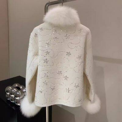 Schwerindustriewollmantel, Sequinsperlen, handgefertigtes doppelseitiges Wollzeug, kurzer Jungfuchsmantel, Mantel für kleine Statur photo-2