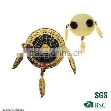 Tassels Souvenirs Pin Badge