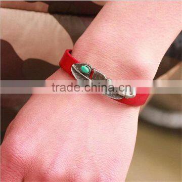 Best Promotion Gift Leather Wristband Fashion Bangle photo-2