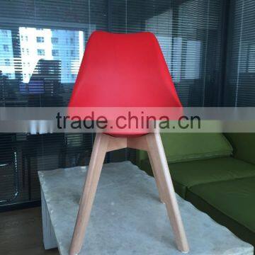 Morden Design PP Plastic Upholstered Dining Chair With Wooden Legs photo-2