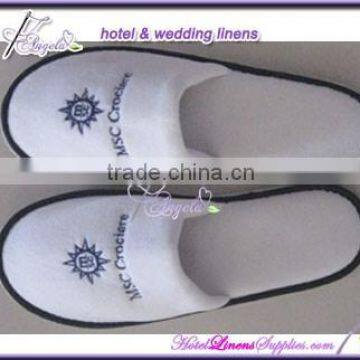 close-toe white velour women slippers, white velour ladies slippers used in luxurious cruise ships