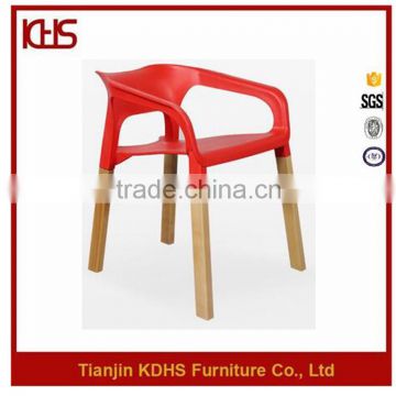 Direct Factory Famous Fashionable Red Plastic Wooden Based Leisure Chair