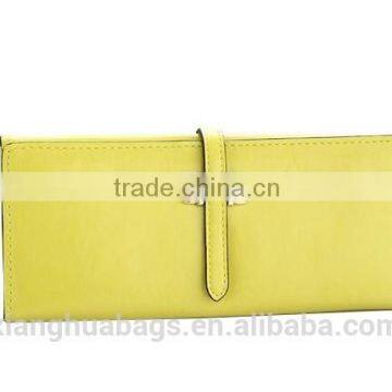 Woman leather wallets and purses