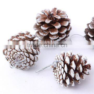 New selling super quality Christmas pine cones Christmas tree decorations with good offer