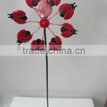 metal ladybug solar lawn light