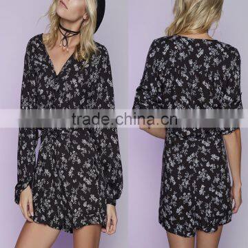 Wholesales Clothing v Neckline Long Sleeve Silver Print Woman Black Jumpsuits