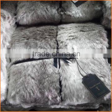 New Fashion Wolf Faux Fur With Microfiber Minky Backside Throw For Sofas