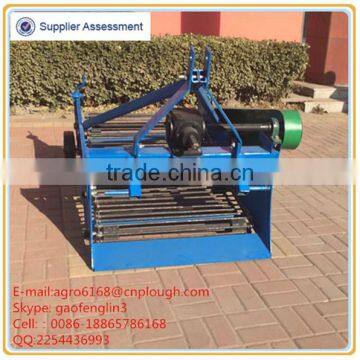 Farm equipment potato harvester