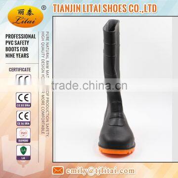 Lightweight Safety Rain Shoes Industry photo-2