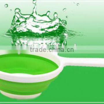Wholesale Stock Small Order Plastic Handle Folding Flexible Water Ladle photo-3