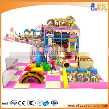 Cheap selling on domerry factory Indoor house playground with patented design