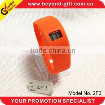 New style fashion touch screen LED silicone digital sports watch