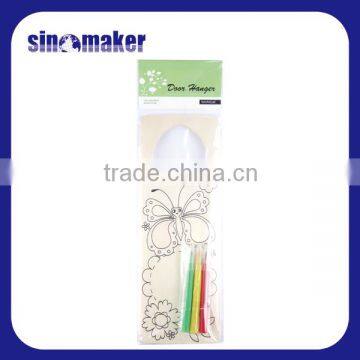 new designed environmental unfinished wooden craft door hangers
