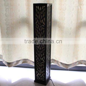 2016 Floor Standing Lamp, Wooden LED Tripod Floor Lamp in Brown Color photo-3