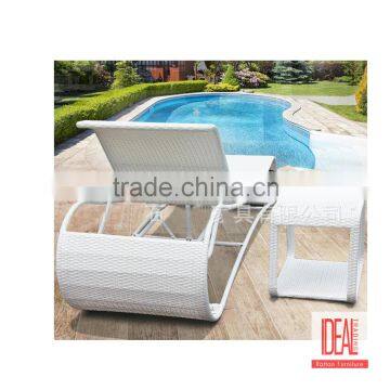Modern Classic Outdoor Poolside Beach Use Ratten Wicker Sun Lounger With Cushions photo-6