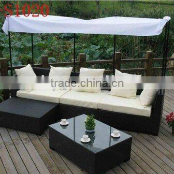 Rattan outdoor round sofa with canopy