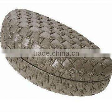 D002 Large woven embossed clamshell hard sunglasses case--6 solid colors