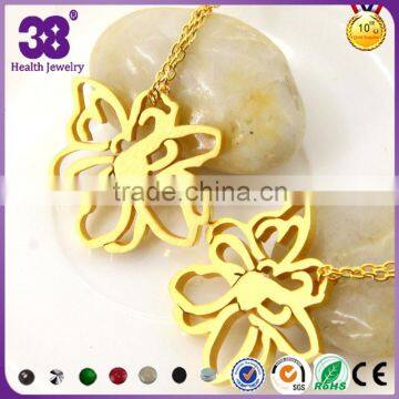 Luckly flower for mothers day magnetic necklace full gold pendant