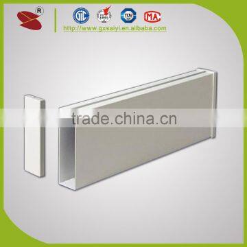 Artistic aluminum baffle ceiling