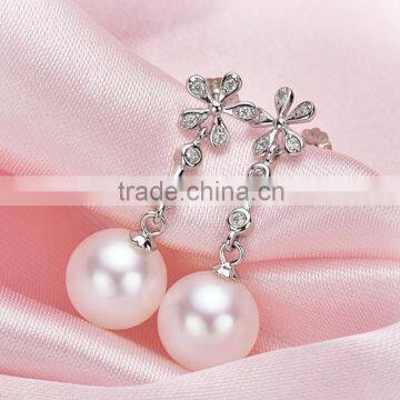 Most Beautiful Fashion Jewelry 925 Sliver Pearl And Diamond Earrings