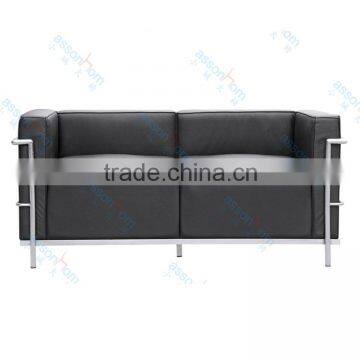 Le Corbusier LC3 Loveseat