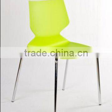 Sleek and Stylish Chair photo-2