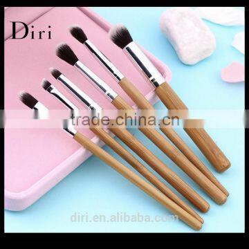 Beauty Essential Kit - Set of 6pcs Brushes MakeUp Face Eye Cosmetic Brush