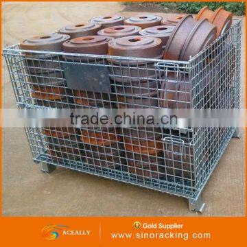 Heavy duty metal wire cage for warehouse storage