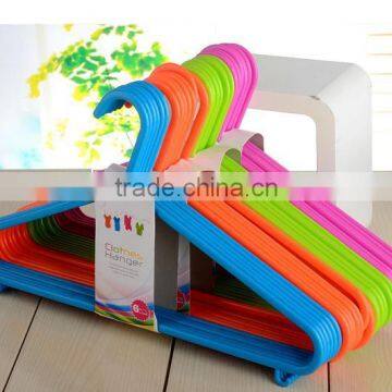 kids lovely plastic hanger