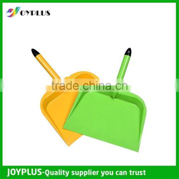 Spray Paint Graden Metal Dustpan