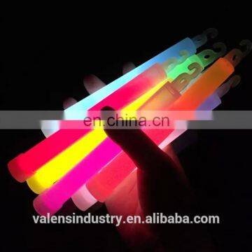 6inch Colorful Fashion Lighted flashing led glow in the Dark Stick Bulk for bar/concert/party/Wedding with Hook