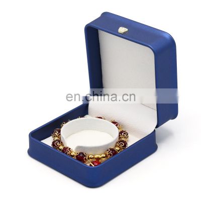 customized logo hot sell high-end  jewelry packaging box portable travel box bracelet box