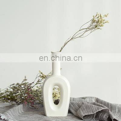 Drop Shipping Modern Decorative Handmade Art Porcelain Matte White Ceramic Pot Irregular Flower Vase Nordic INS Style photo-3
