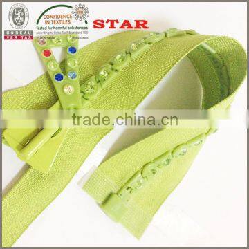 no.8 rhinestone zipper
