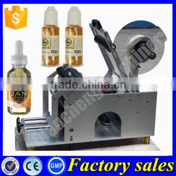 PLC Controlled semi automatic 10ml bottle labeler,self adhesive labeling machine